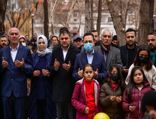 Başkan Gürbüz, “Yetimler, müminin Hacer-ülEsved taşıdır”