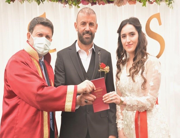 Onikişubat Belediyesi Nikâh Memuru 02 Şubat 2022’de Fazla Mesai Yaptı