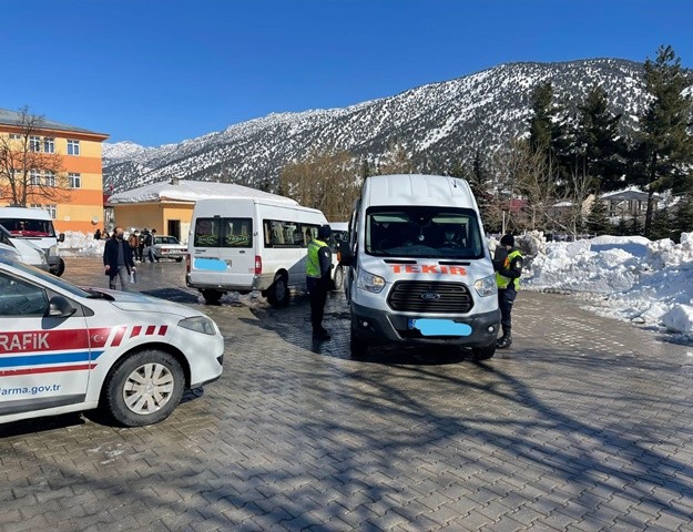 Okul Servisleri Denetlendi
