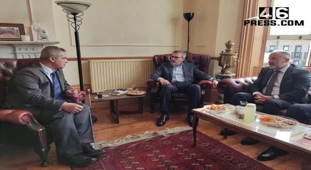 AK Partili Ünal, İngiltere’de MÜSİAD’la Görüştü