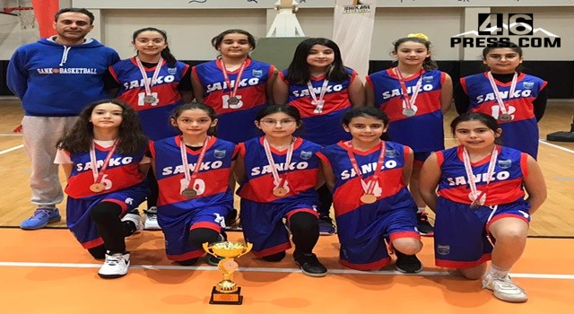 SANKO Okulları Basketbol Takımı İl İkincisi Oldu
