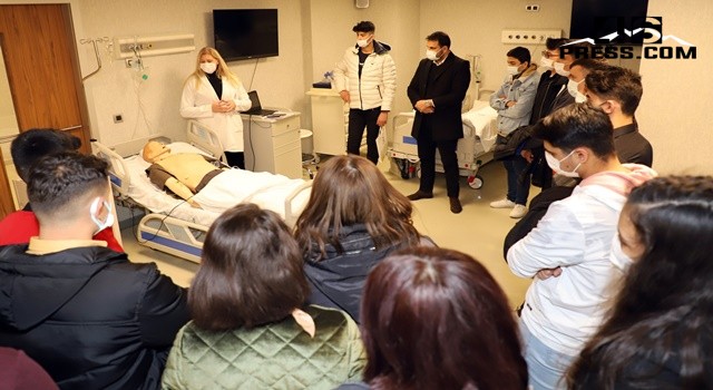 SANKO Üniversitesi Aday Öğrencileri Bilgilendiriyor