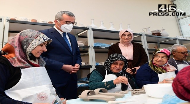 "Yaşlılarımızın Daima Yanındayız"