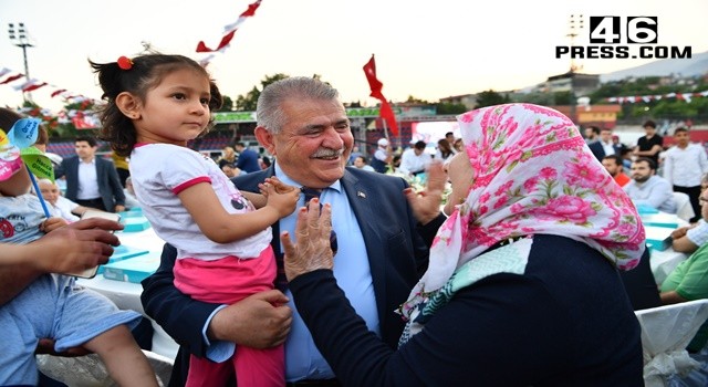 Başkan Mahçiçek; "Ramazan’da Birlikte Paylaşalım"