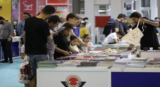 Gaziantep Kitap Fuarı’na yoğun ilgi