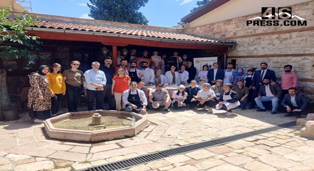 Geleceğin Şefleri Mutfak Müzesi'nde Hünerlerini Sergiledi