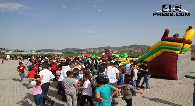 Kahramanmaraş’ta ‘Biz Birlikte Güçlüyüz Bahar Şenliği’