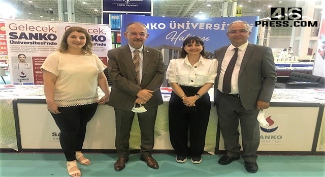 SANKO Üniversitesi Gaziantep Kitap Fuarı'nda Stant Açtı