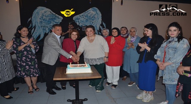 SULAR Sağlık'tan Hemşireler Günü Kutlaması