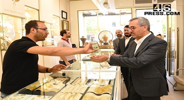 Başkan Güngör Azerbaycan Bulvarı’nda Esnaflarla Bir Araya Geldi