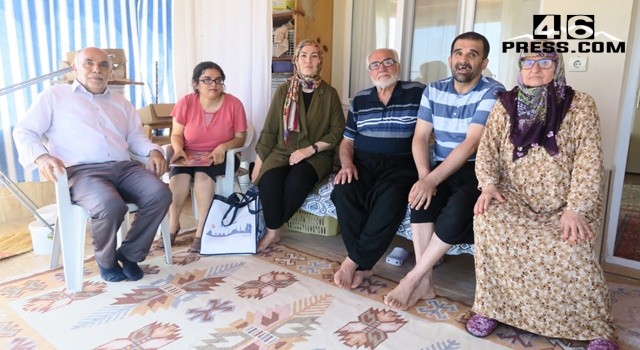 Büyükşehir Özel Gereksinimli Vatandaşları Yalnız Bırakmıyor