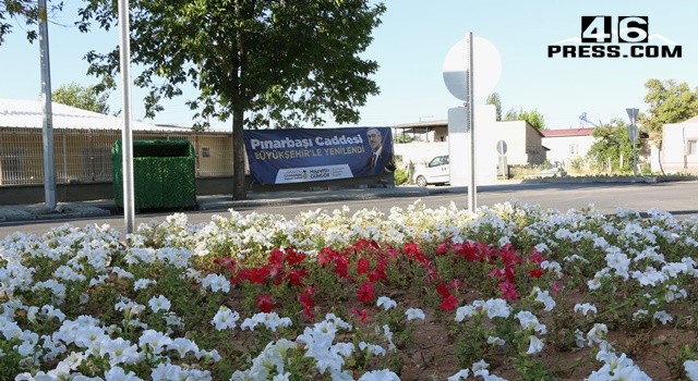 Büyükşehir’le Yenilenen Pınarbaşı Caddesi’ne Vatandaşlardan Tam Not