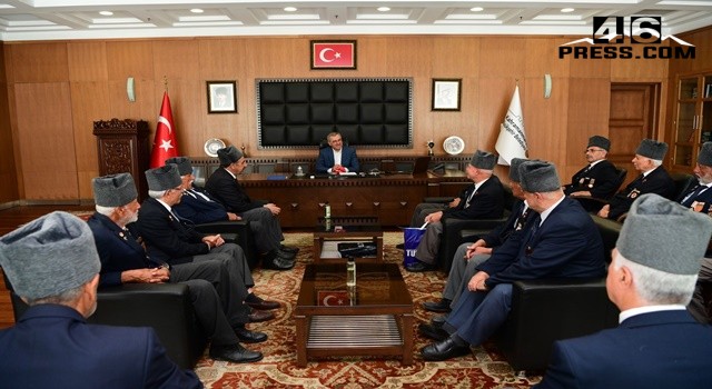 Kıbrıs Gazilerinden Başkan Güngör’e Teşekkür Ziyareti