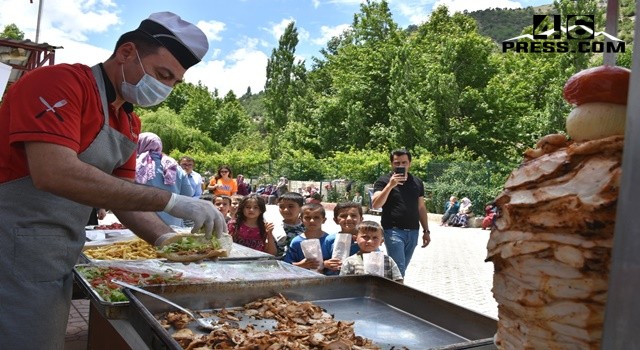 Seçkin Yemekçilik ile Bir Tebessüme Değer