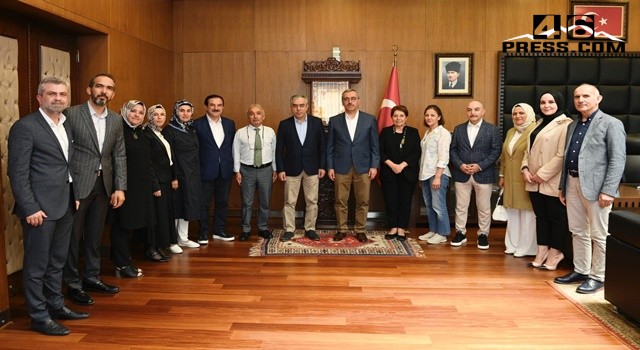 Başkan Güngör, Cumhurbaşkanı Başdanışmanlarını Makamında Ağırladı