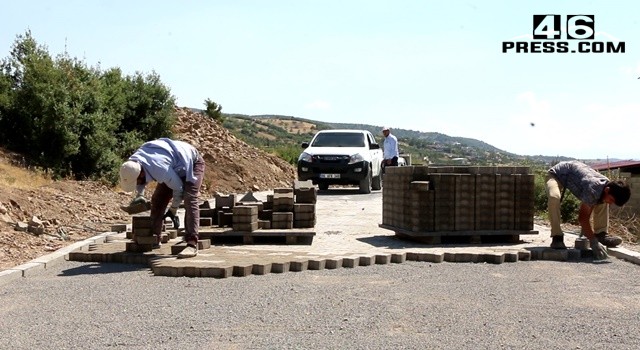Elmalar’ın Ulaşım Standardı Büyükşehir’le Artırılıyor