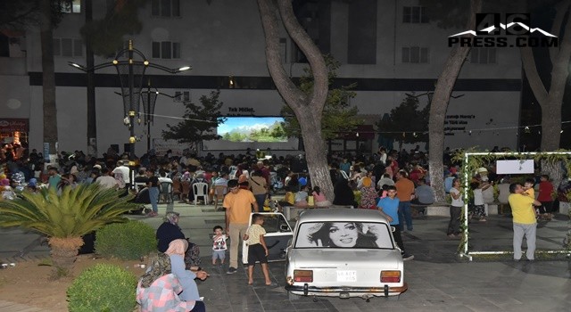 Başkan Okumuş "Çeşitli Sinema Filmlerini, Eğlence Dolu Etkinlikleri Ve Hediyeleri Sizler İçin Tasarladık"