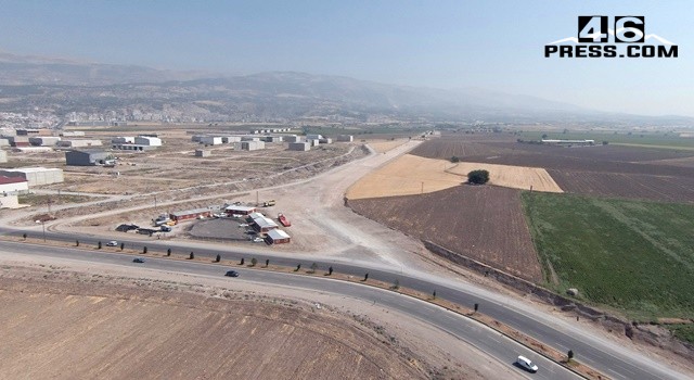 Dulkadiroğlu Çağlayancerit Yolunda İlk Kazma Vuruldu