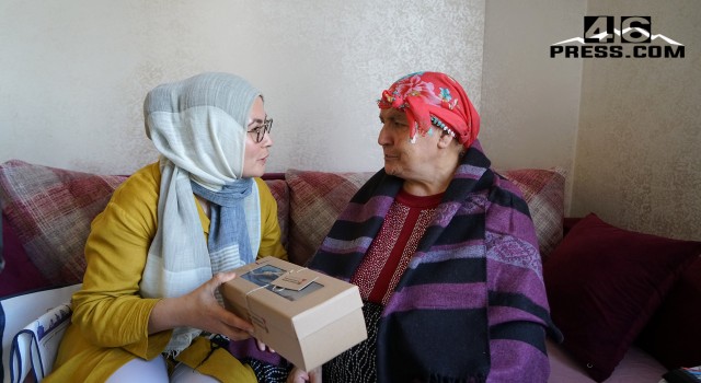 Alzheimer Gününde Anlamlı Ziyaret: “Sevgi Unutulmaz”