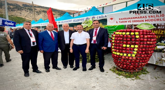 Ceviz Ve Kültür Festivalinde Alpedo Rüzgarı