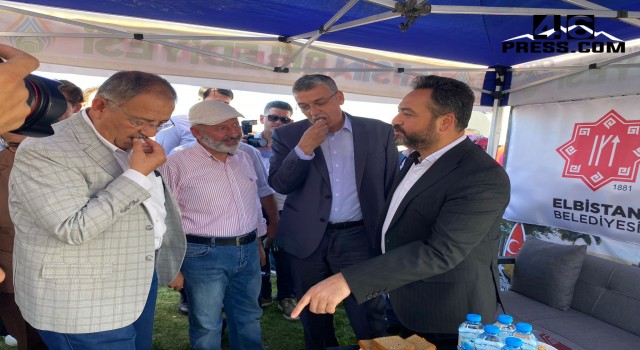 Kayseri’de Elbistan standına yoğun ilgi
