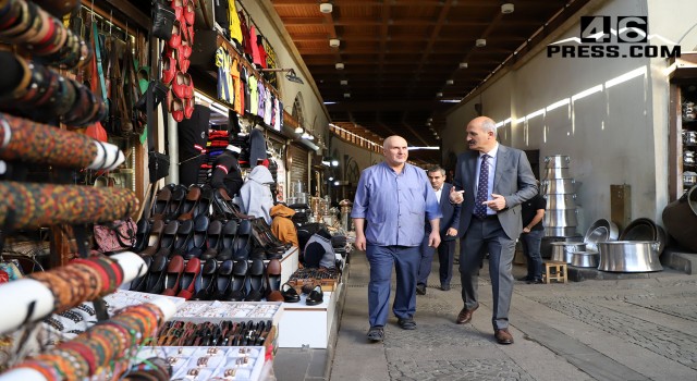 Başkan Okay, Bakırcılar Çarşısı Esnafıyla Bir Araya Geldi