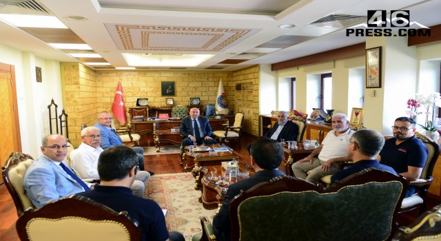 Teknokent Yönetim Kurulu Üyeleri, Rektör Yasım’ı Ziyaret Etti