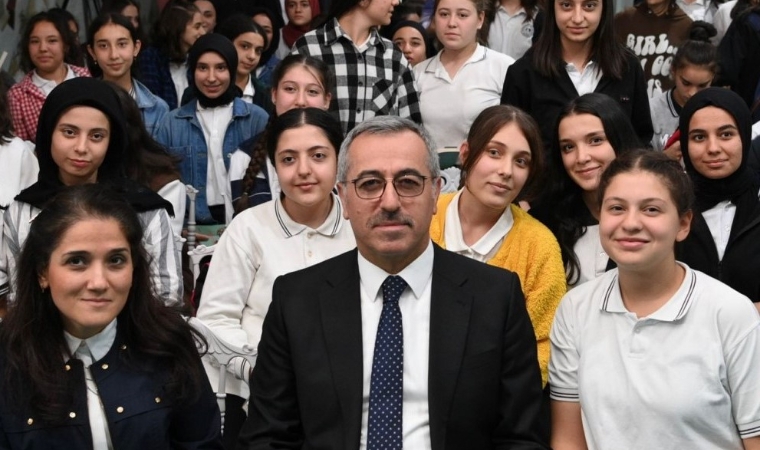 Büyükşehir Kütüphanelerinde Ücretsiz İnternet