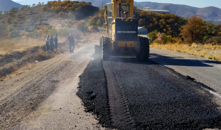 Büyükşehir Nurhak ve Ekinözü’nde Çalışmalarını Sürdürüyor