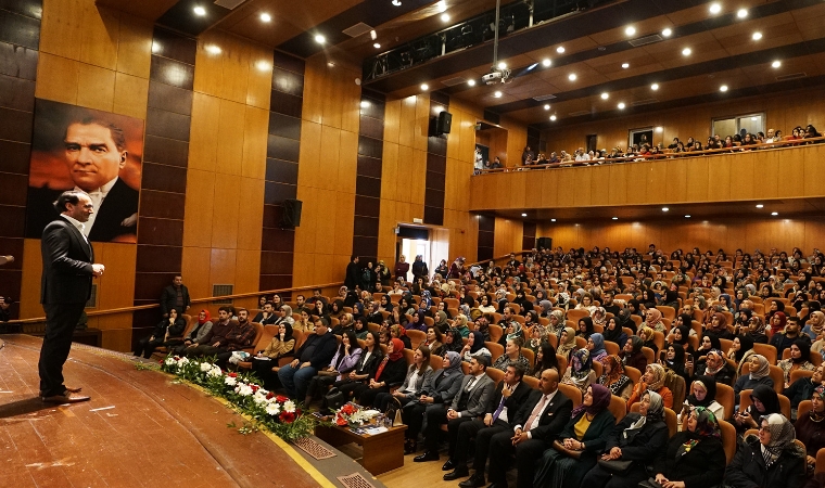 Dr. Aslan, Mutlu Ailelerin Sırrını Anlattı