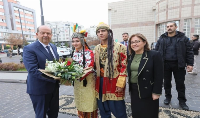 KKTC Cumhurbaşkanı’ndan Fatma Şahin’e ziyaret