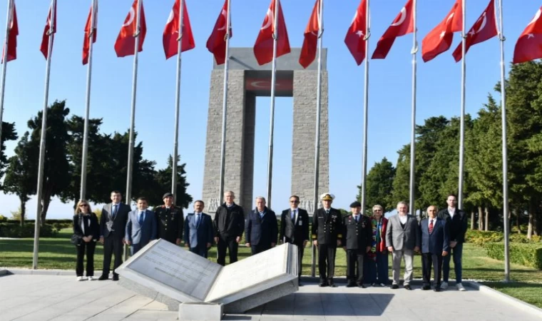 NATO Genel Sekreteri Stoltenberg Şehitler Abidesi’nde