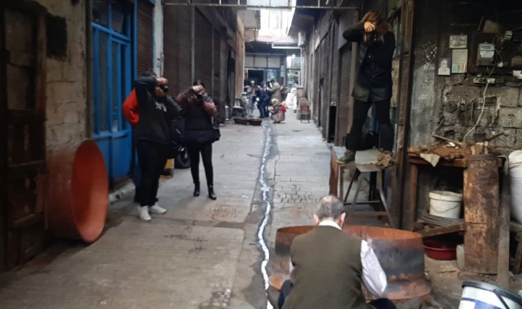 Bakırcılar Çarşısı KAMEK Kursiyerlerinin Fotoğraf Karelerine Yansıdı