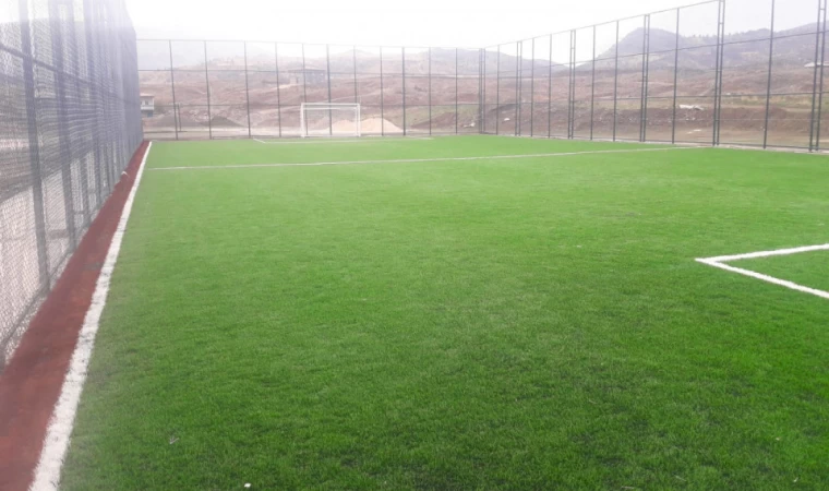 Büyükşehir’in Halı Saha ve Pota Projesinde İlk Etap Tamamlanıyor