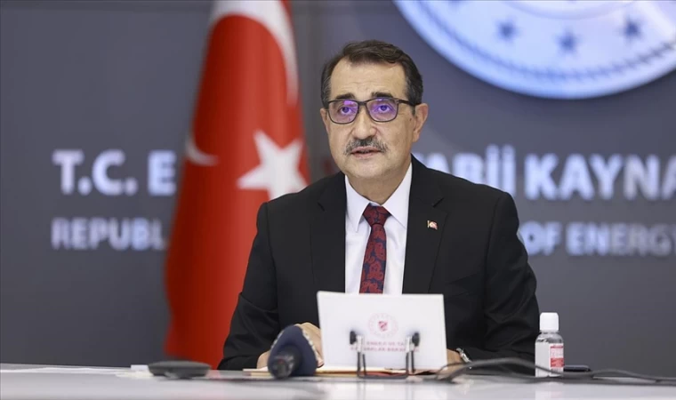 Doğalgaz ve elektriğe zam yapılacak mı? Bakan Dönmez'den açıklama