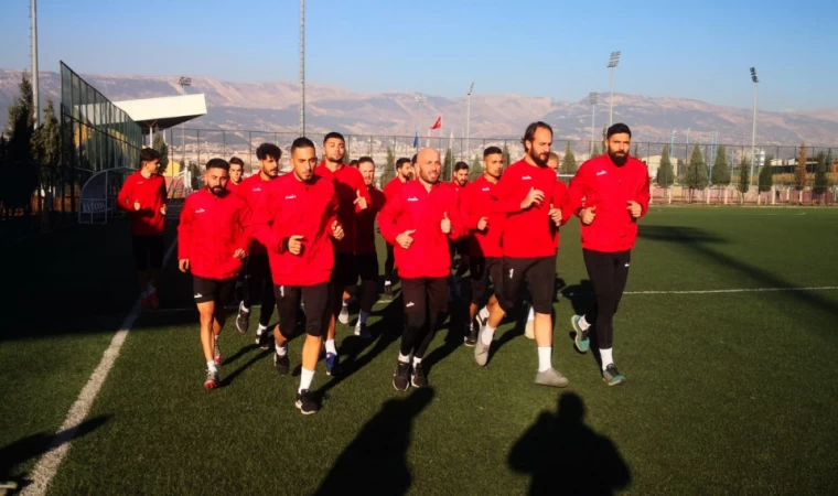 Kahramanmaraş İstiklalspor İkinci Yarı Hazırlıklarına Başladı