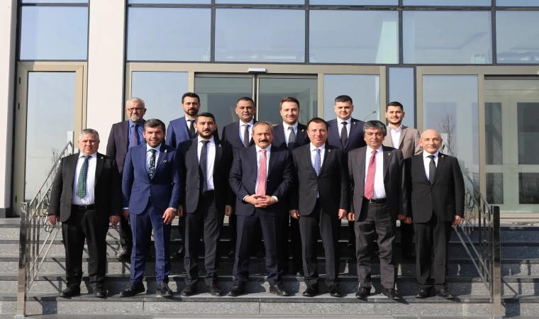 KMTSO Heyetinden Hisarcıklıoğlu’na Ziyaret Vizyon Projeler Konuşuldu