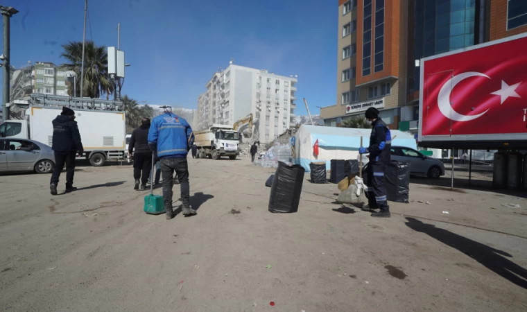 Büyükşehir’den Şehir Geneli Temizlik Çalışması