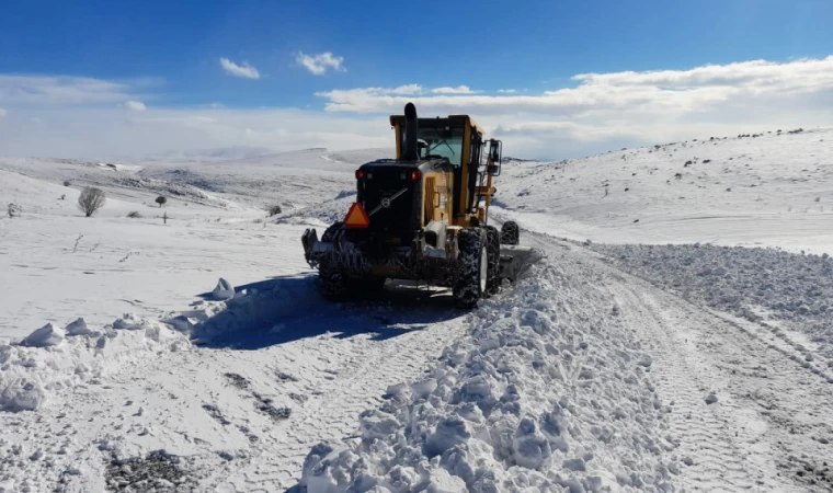 İlçelerde Arterler Büyükşehir’le Ulaşıma Açık Tutuluyor