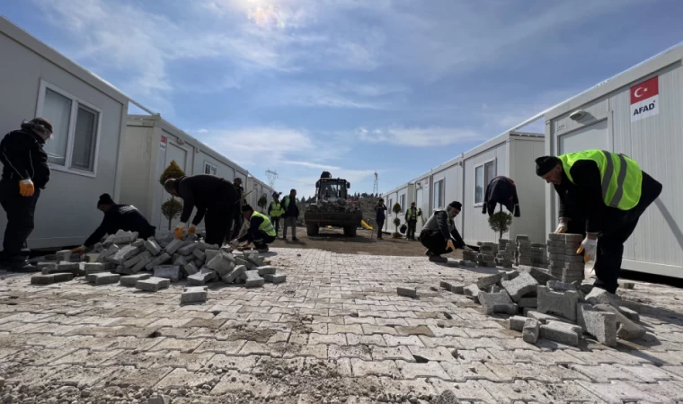 Karacasu Konteyner Kent Hizmete Alınıyor