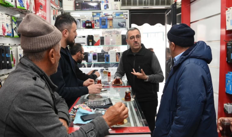 Başkan Güngör, Kapalı Çarşı Esnafını Ziyaret Etti