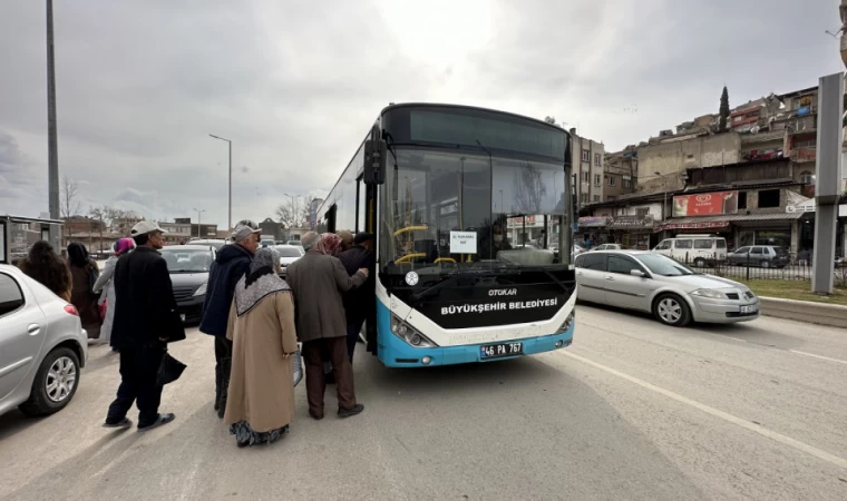 Büyükşehir 16 Hatla Toplu Taşımaya Devam Ediyor
