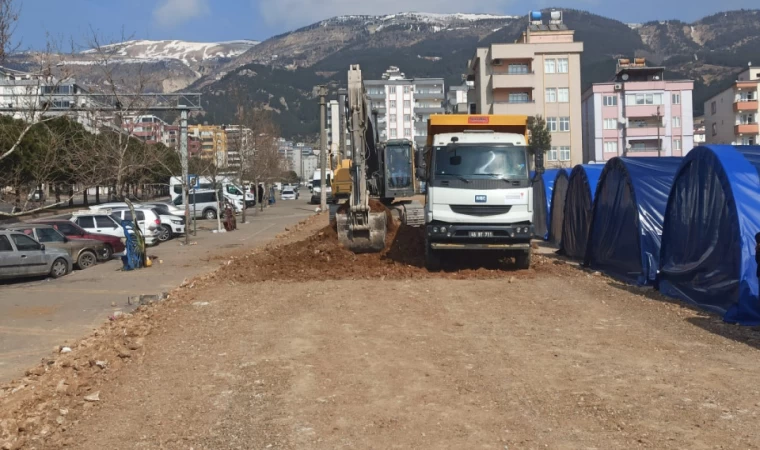 Büyükşehir Geçici Konaklama Alanlarında Alt ve Üstyapı Çalışmalarını Sürdürüyor