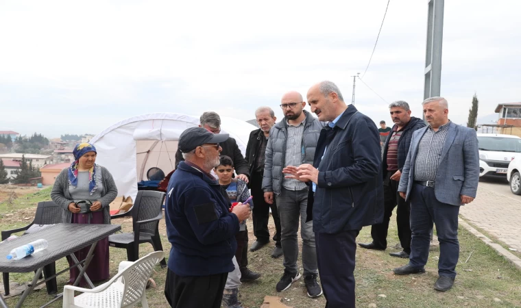 Dulkadiroğlu’nda Sokak Aralarında Hafriyat Kaldırma Çalışmaları Devam Ediyor