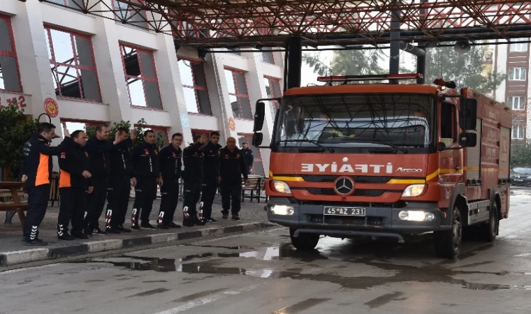 Manisa İtfaiyesi, Kahramanmaraş’ta çadır kentte hazır kıta