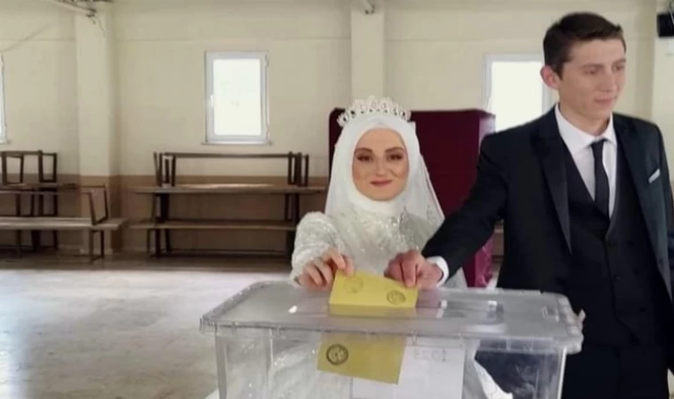 Gelinliğiyle sandığa geldi