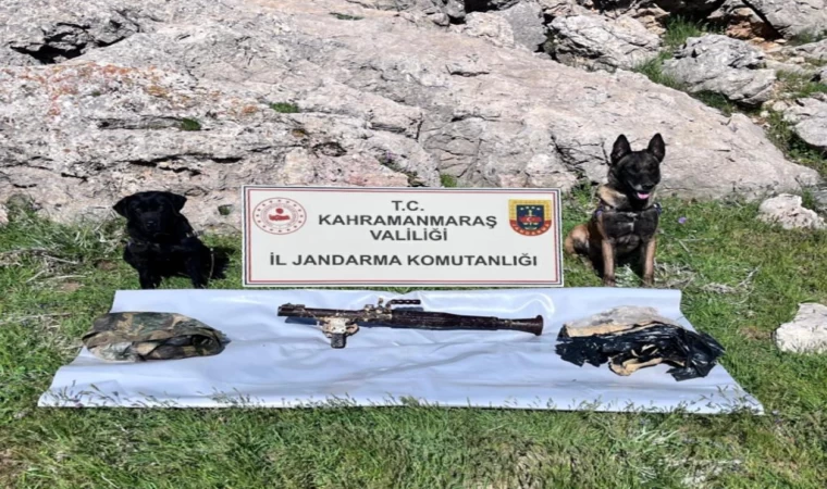 Kayalıklara gizlenmiş roketatar bulundu