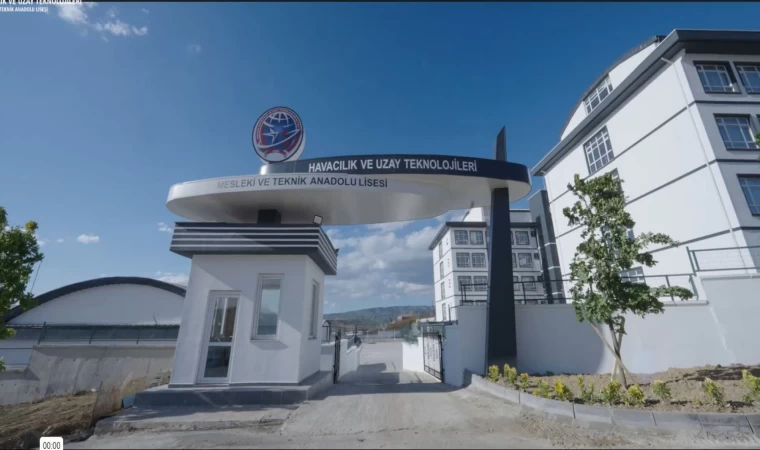 Türkiye'nin Uzay Ve Havacılık Teknolojisi Alanında İlk Meslek Lisesi Açıldı