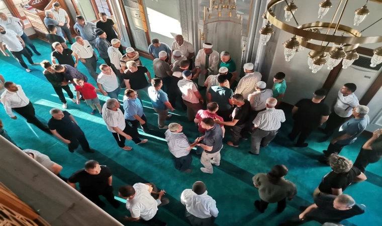 Kahramanmaraş'ta bayram namazı eda edildi