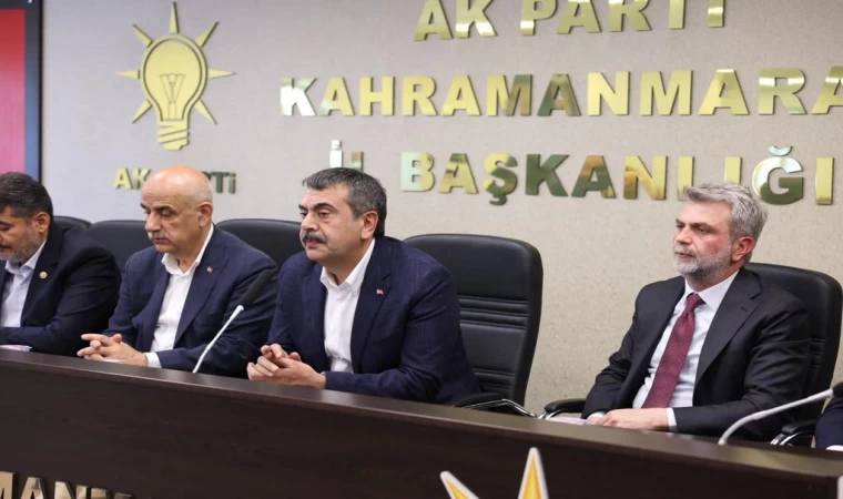 Milli Eğitim Bakanı AK Parti İl Teşkilatını ziyaret etti